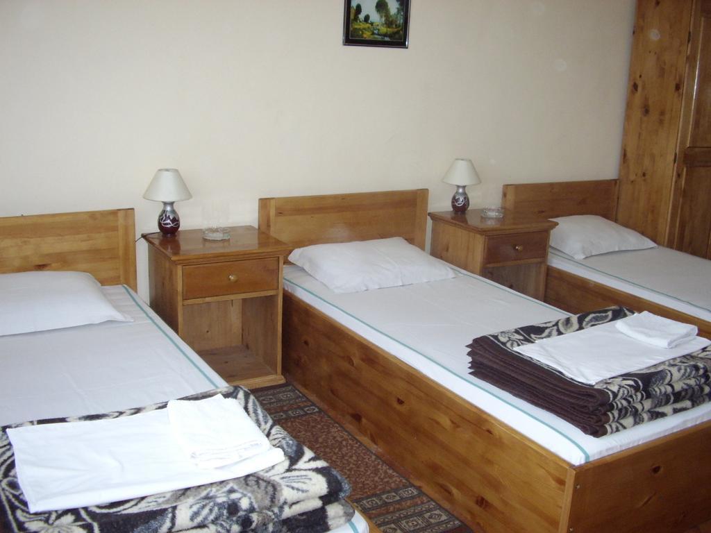 Family Hotel "May" Petrich  Habitación foto